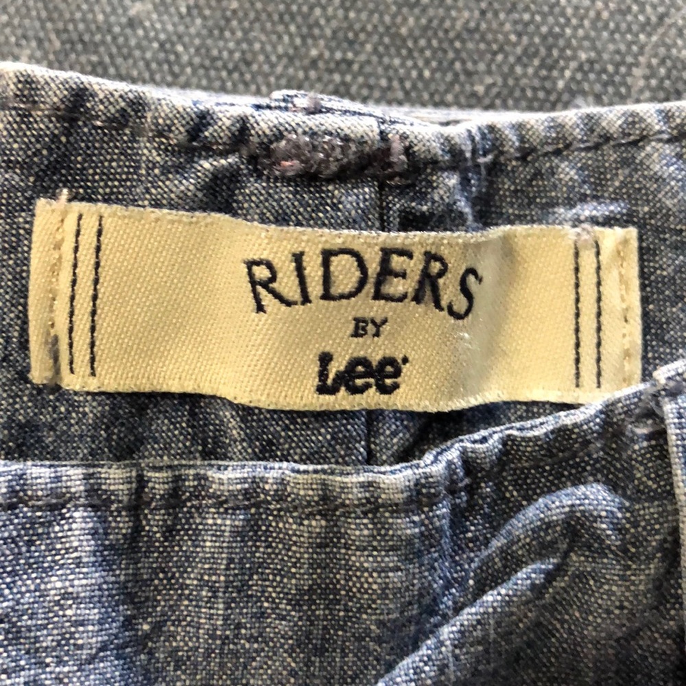 Lee Rider Flared Shorts - Picture 3 of 4